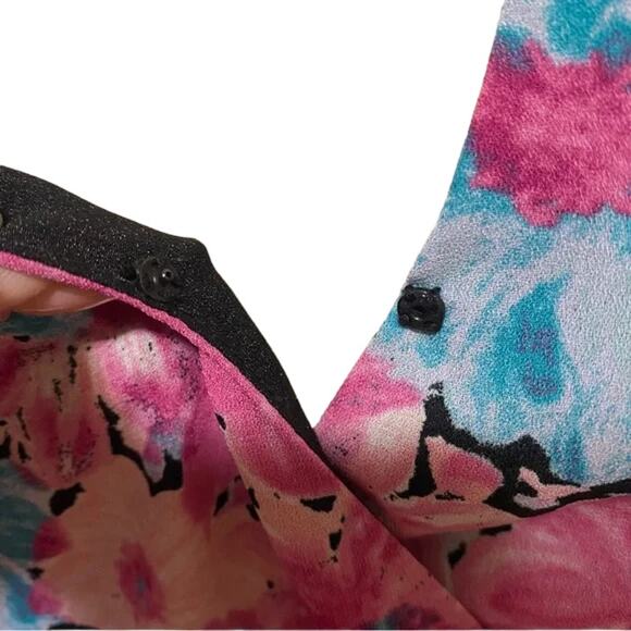 NWT - WAYF Floral Pink and Blue Blouse Size: S - Picture 7 of 7